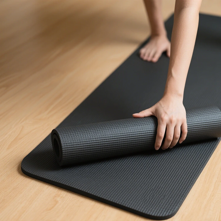 Ikke-glidende antimikrobiel gummi yogamåtte